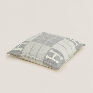 Avalon III pillow, small model | Hermès UK